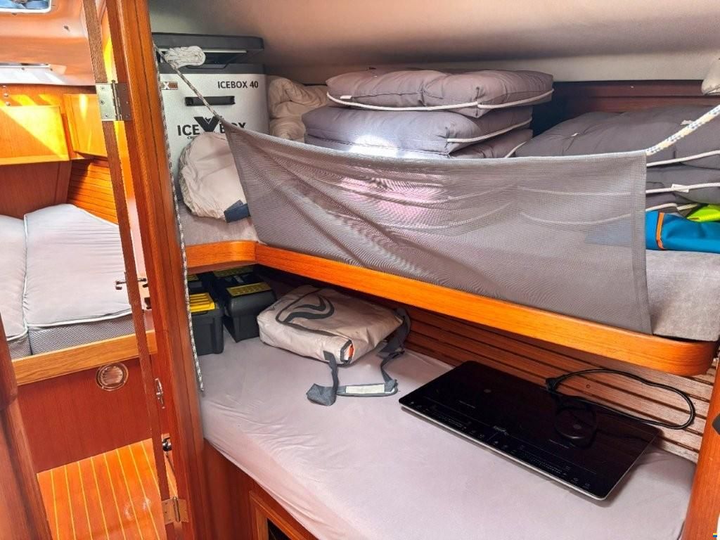 X-Yachts 442
