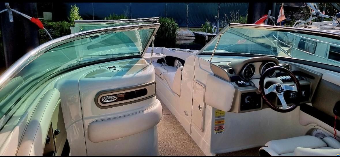 Crownline 285SS Bowrider