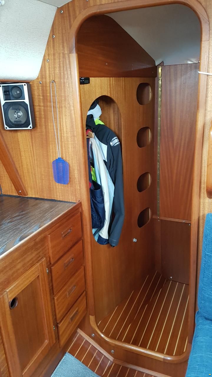 Albin Delta 31