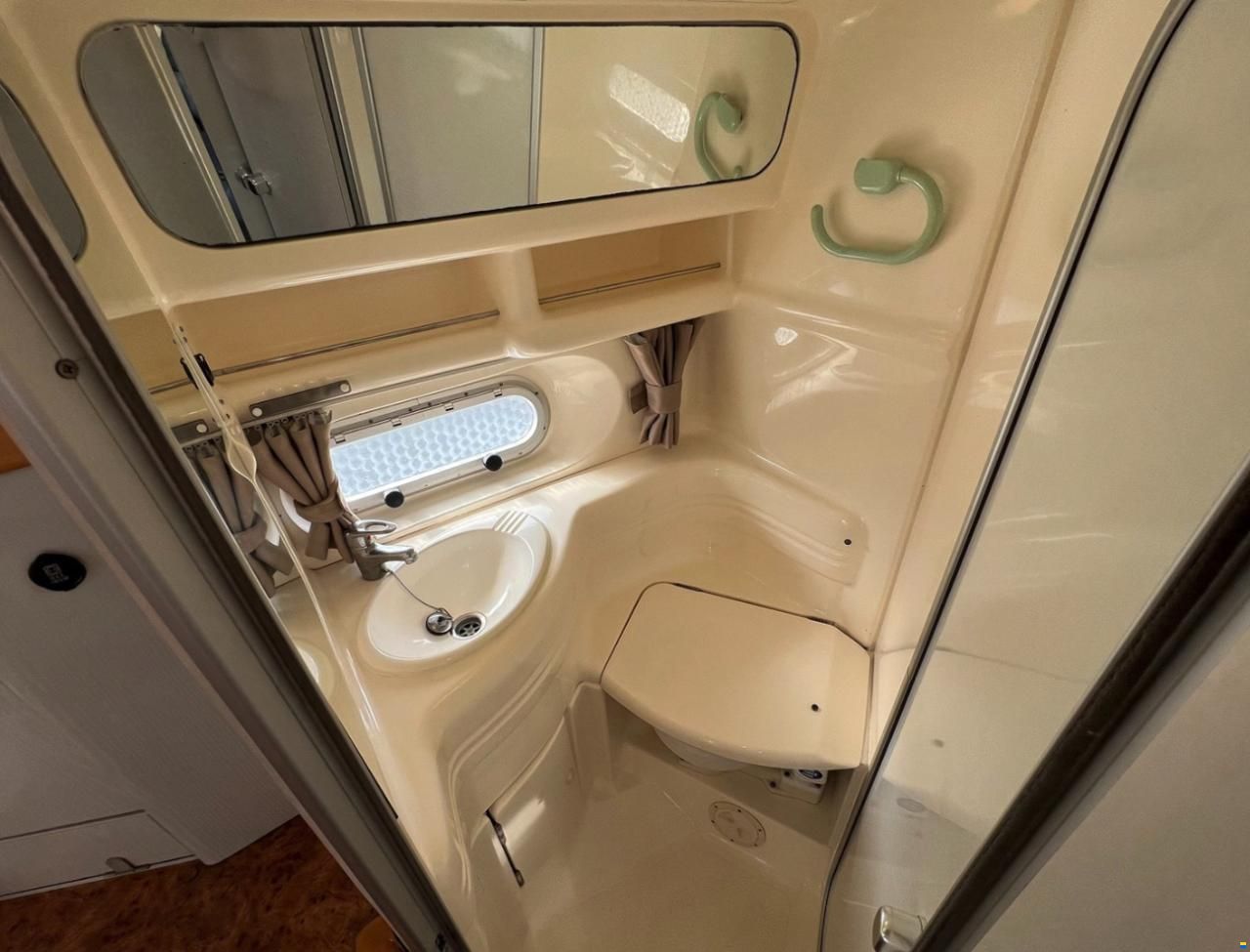 Sealine S 37