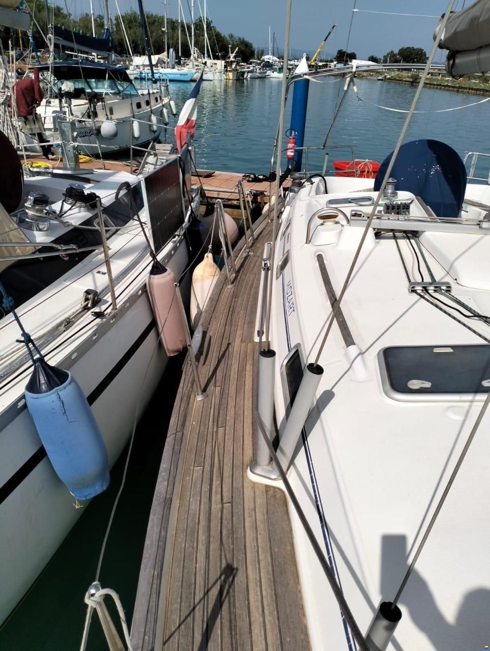 Beneteau Oceanis 411