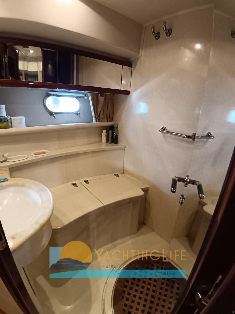 Ferretti 150