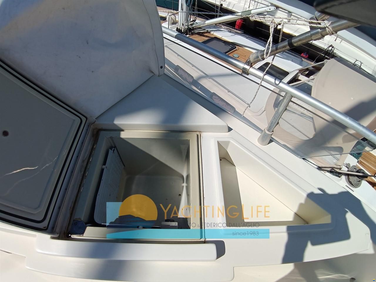 Ferretti 150