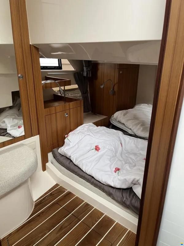 Marex 310 Sun Cruiser