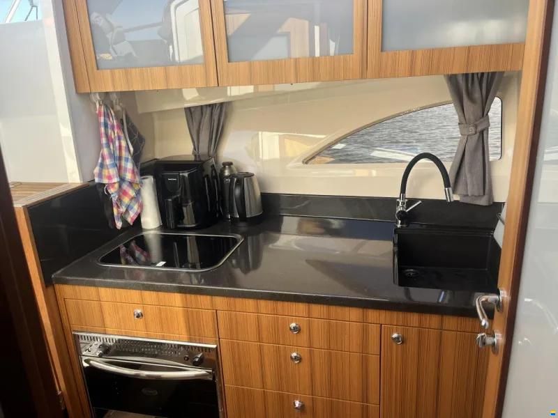 Marex 310 Sun Cruiser