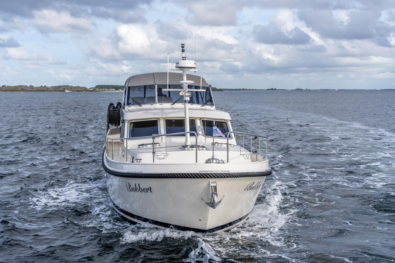 Linssen Grand Sturdy 40.9 AC