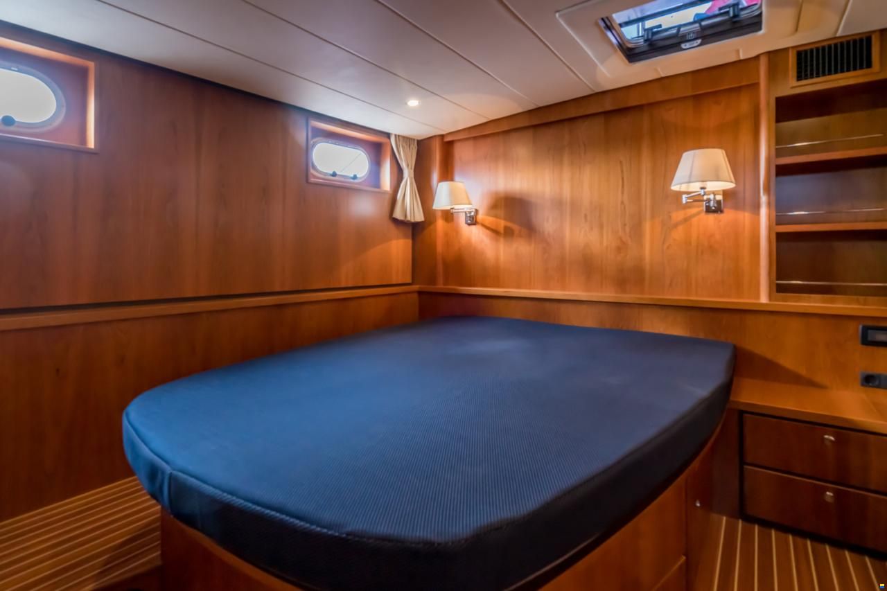 Linssen Grand Sturdy 40.9 AC