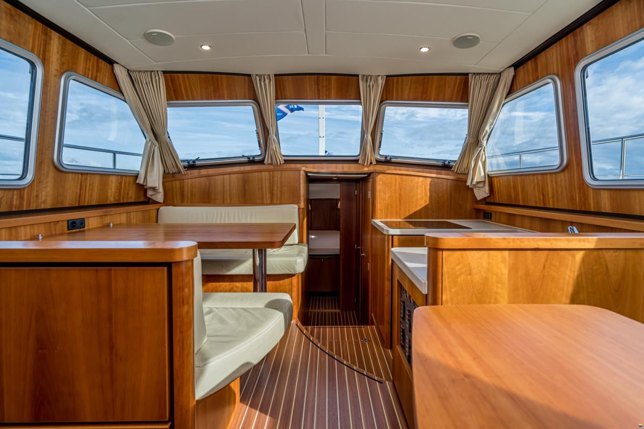 Linssen Grand Sturdy 40.9 AC