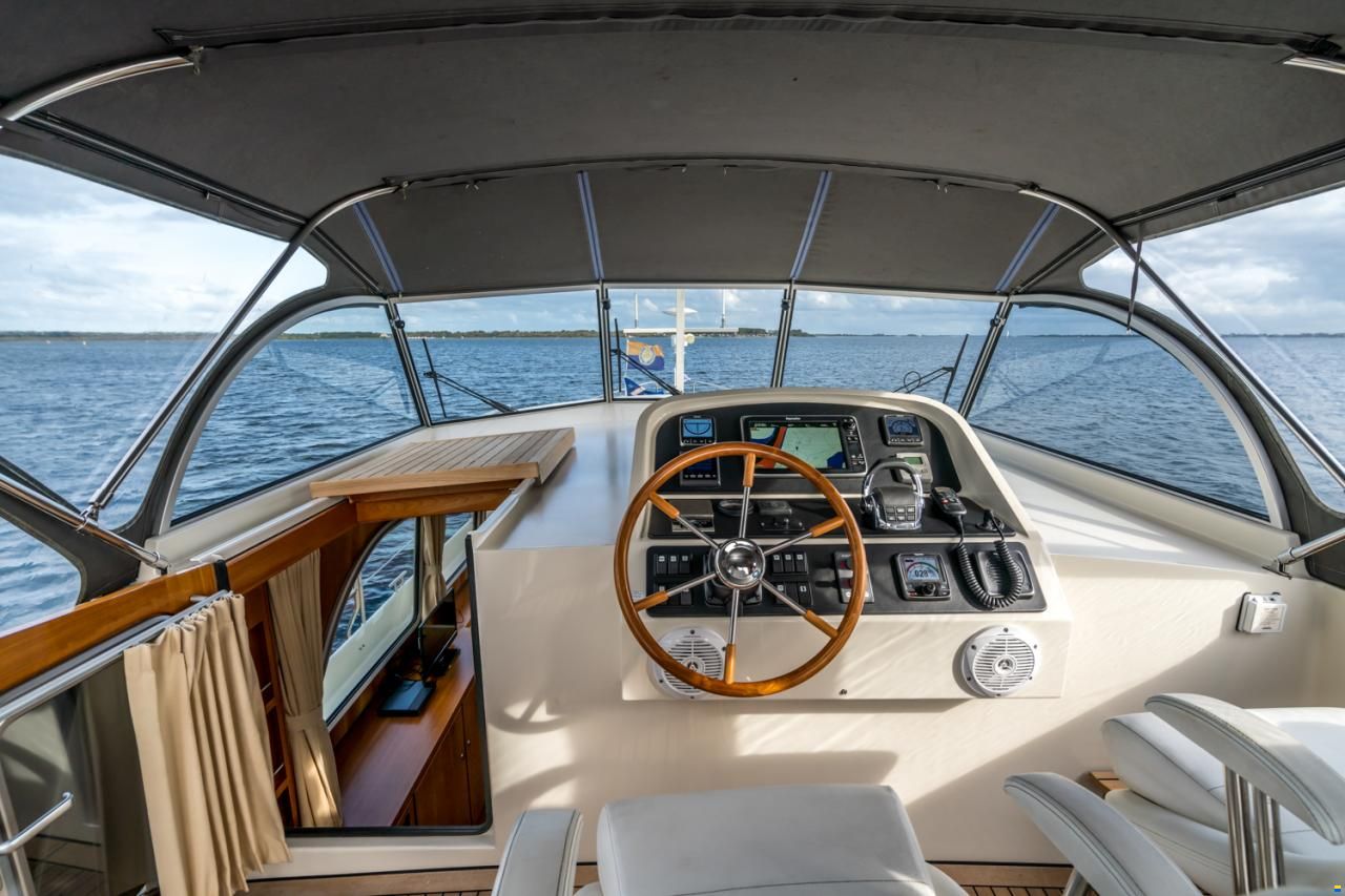 Linssen Grand Sturdy 40.9 AC