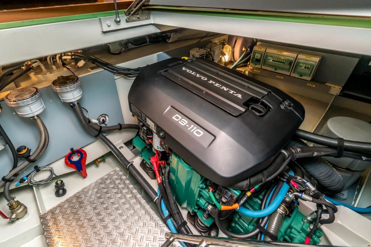 Linssen Grand Sturdy 40.9 AC