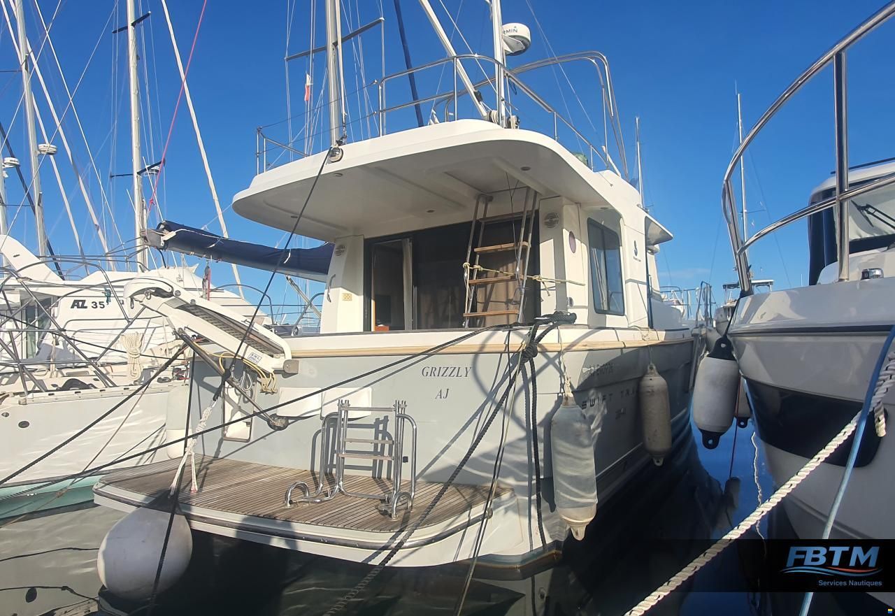 Beneteau trawler 34
