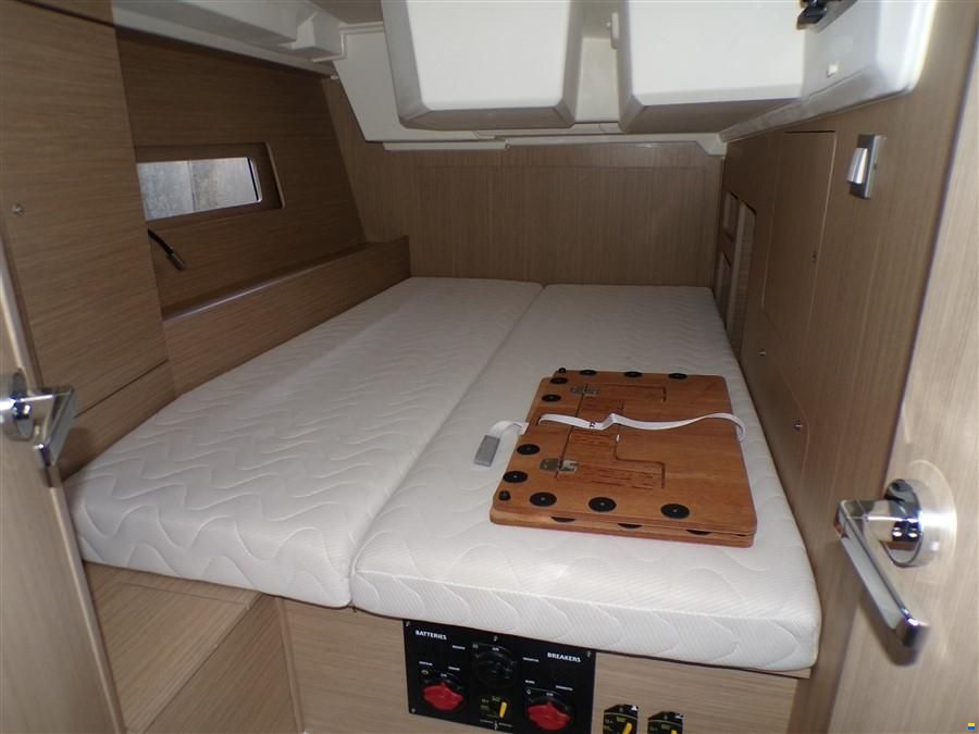 Beneteau Oceanis 46.1