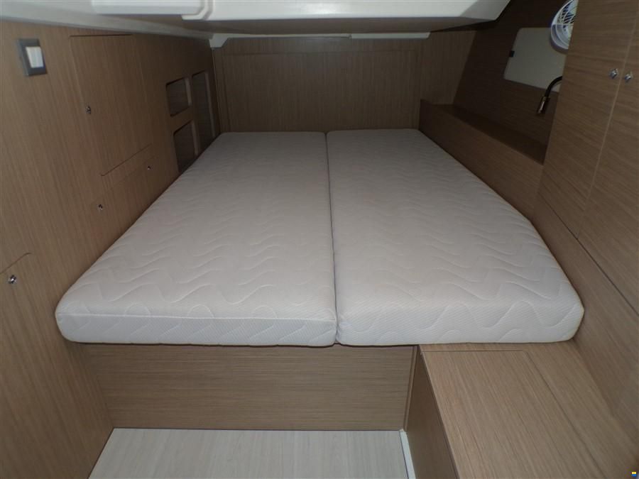 Beneteau Oceanis 46.1