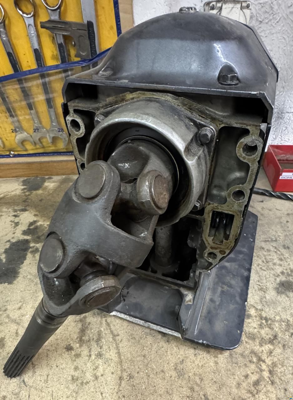 OMC KING COBRA Getriebeoberteil