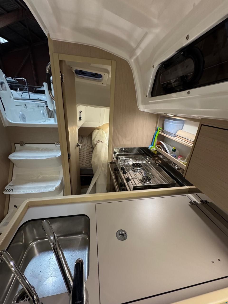 Beneteau Oceanis 30.1