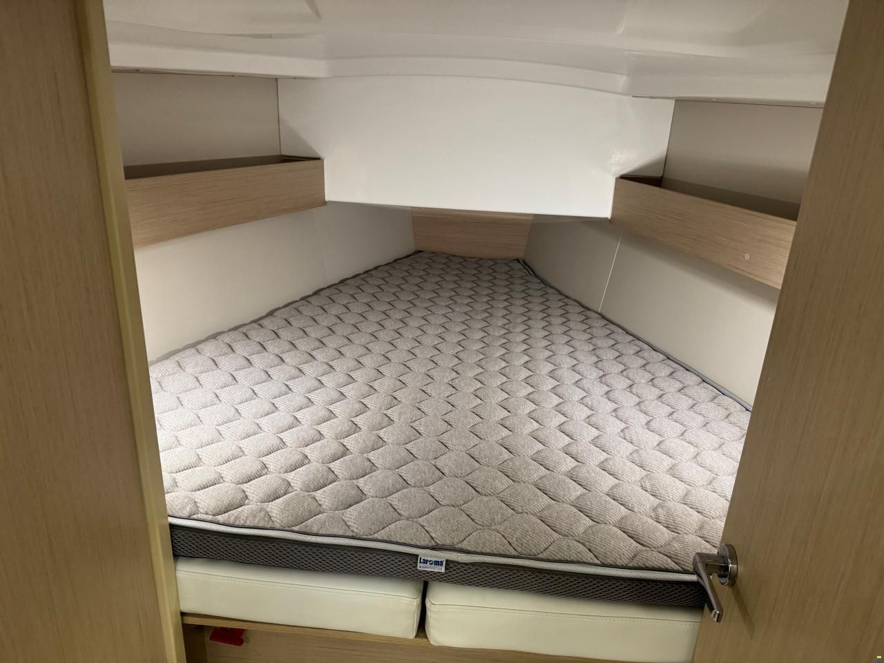 Beneteau Oceanis 30.1