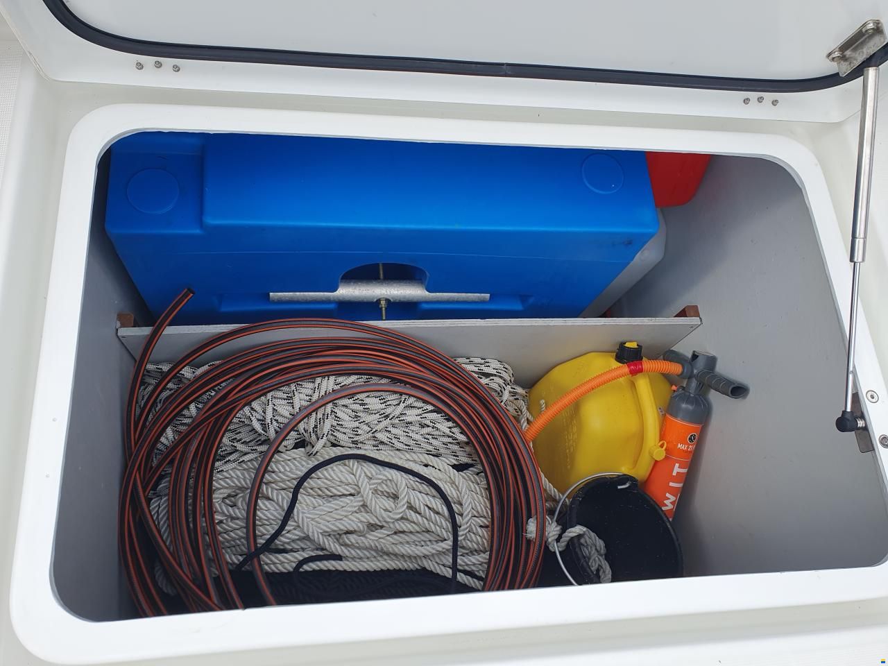 Lagoon 40
