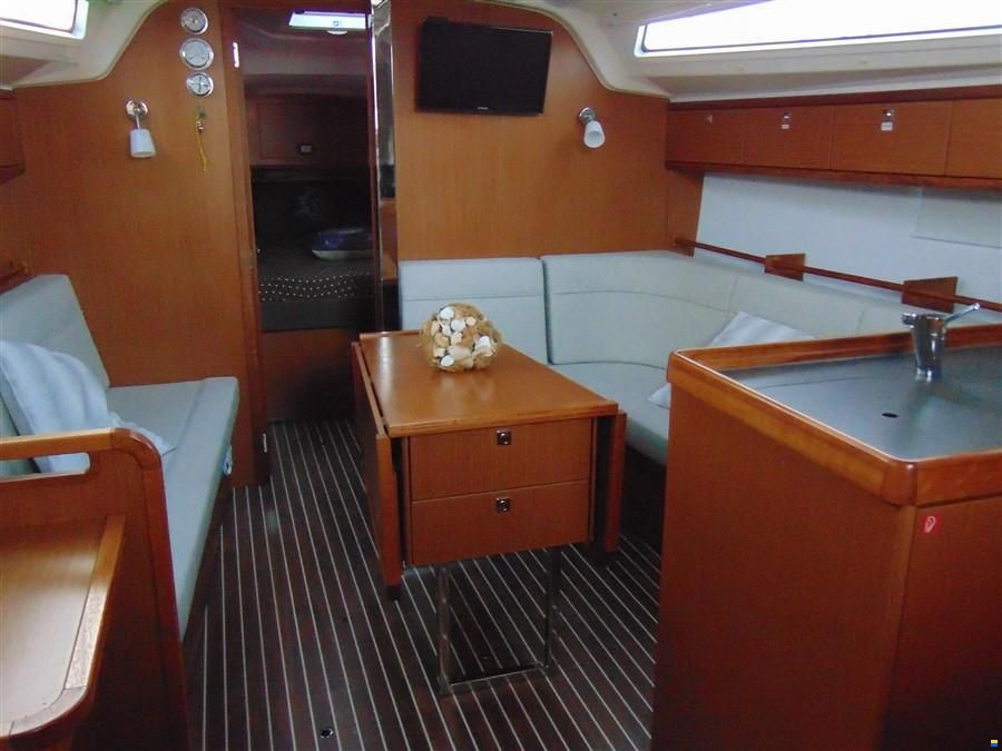 Bavaria 37 Cruiser