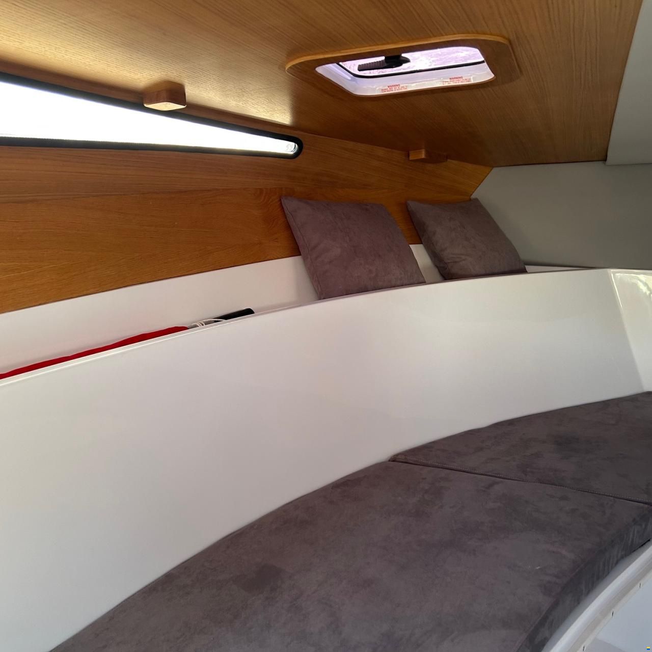 Ocean Master (PL) Admiral Ocean Master 680DC