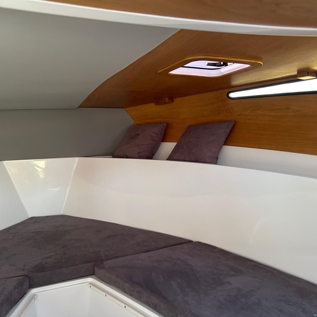 Ocean Master (PL) Admiral Ocean Master 680DC