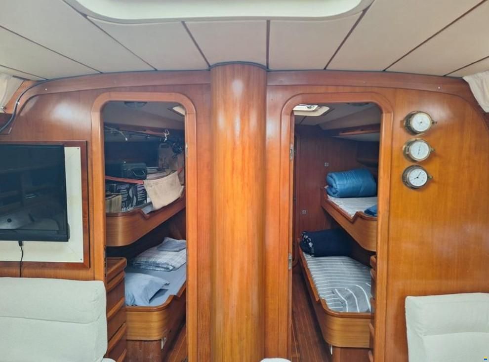 Grand Soleil 52