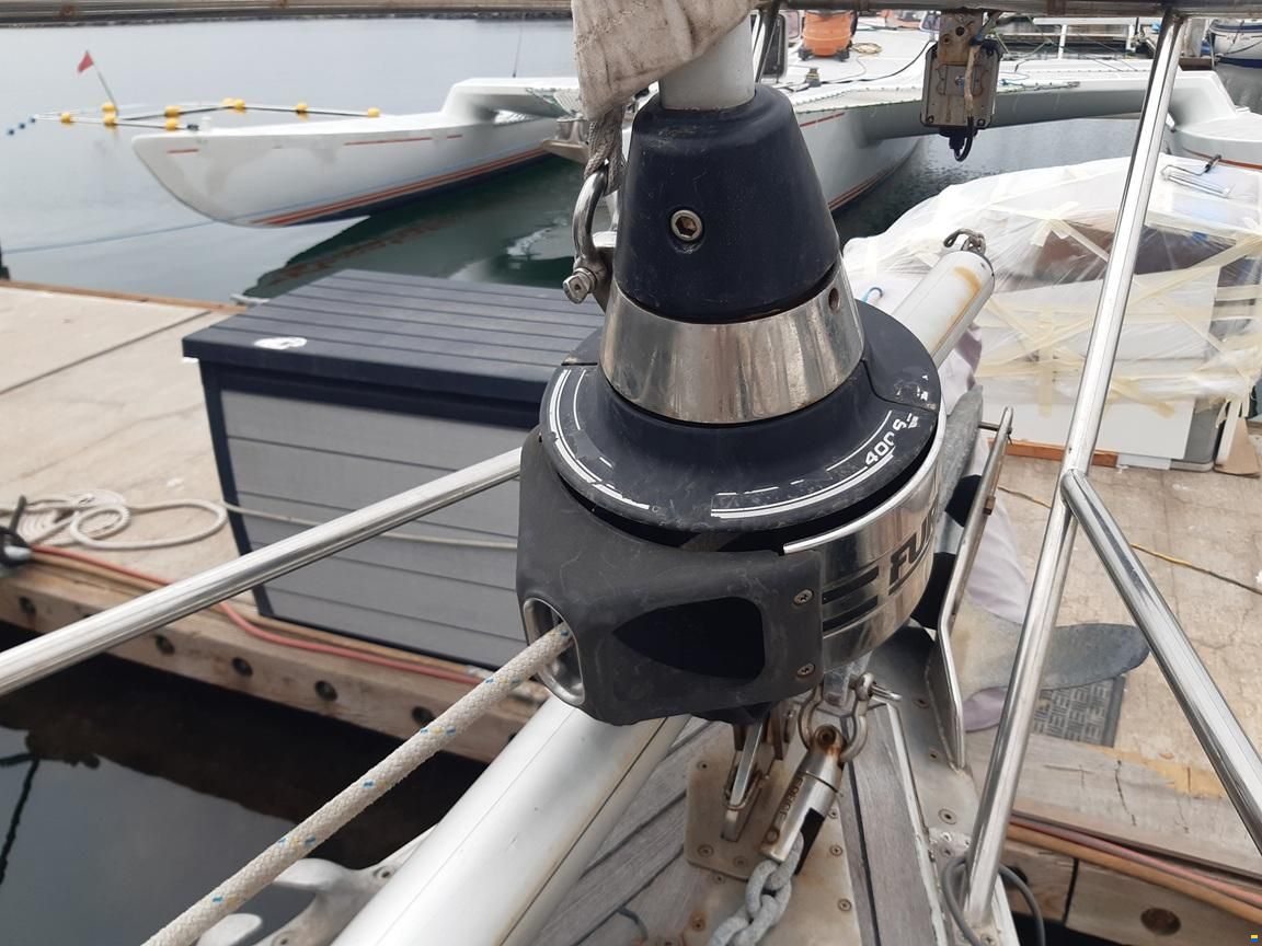 Grand Soleil 52