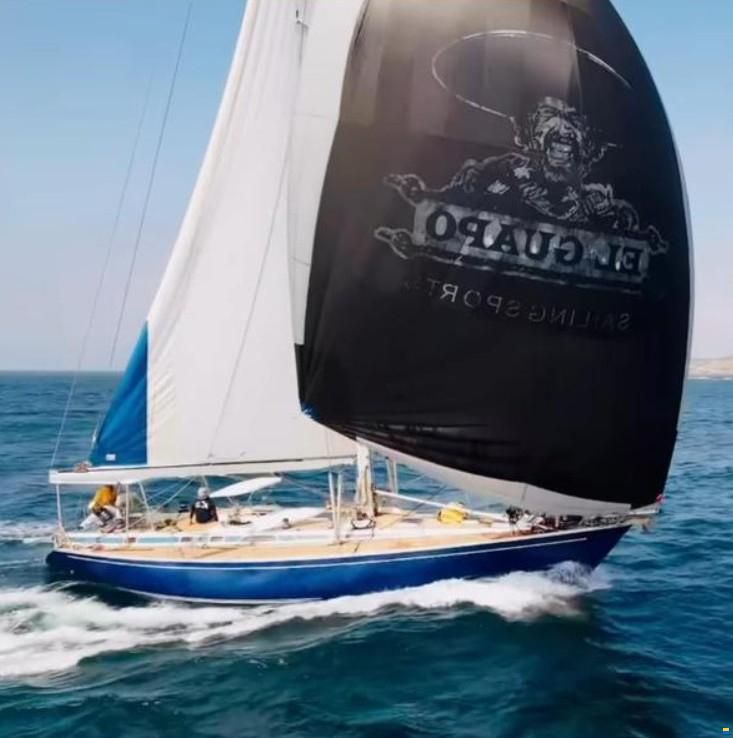 Grand Soleil 52