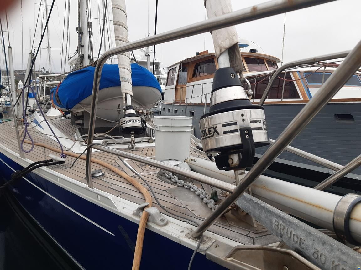 Grand Soleil 52
