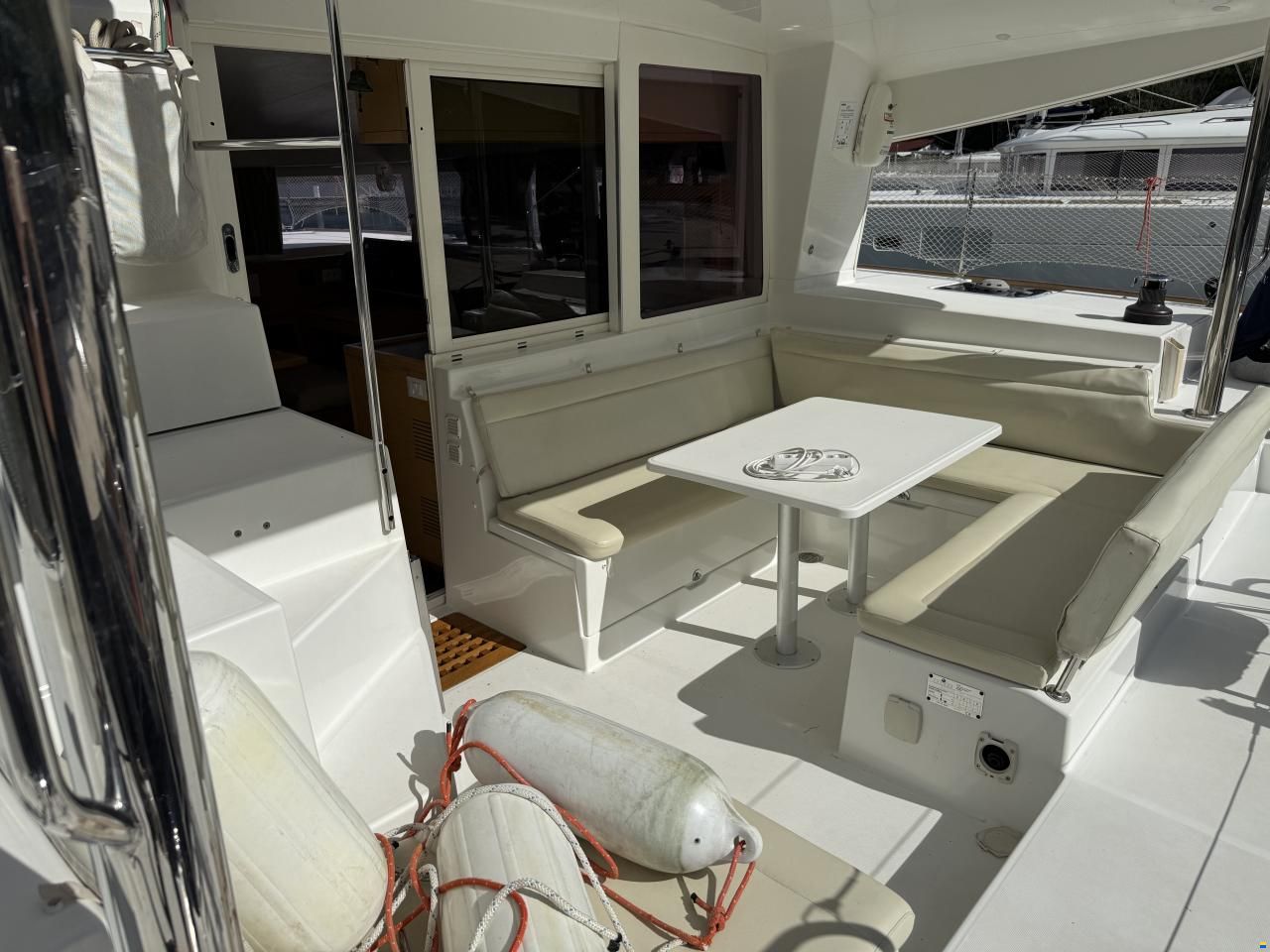 Lagoon 400