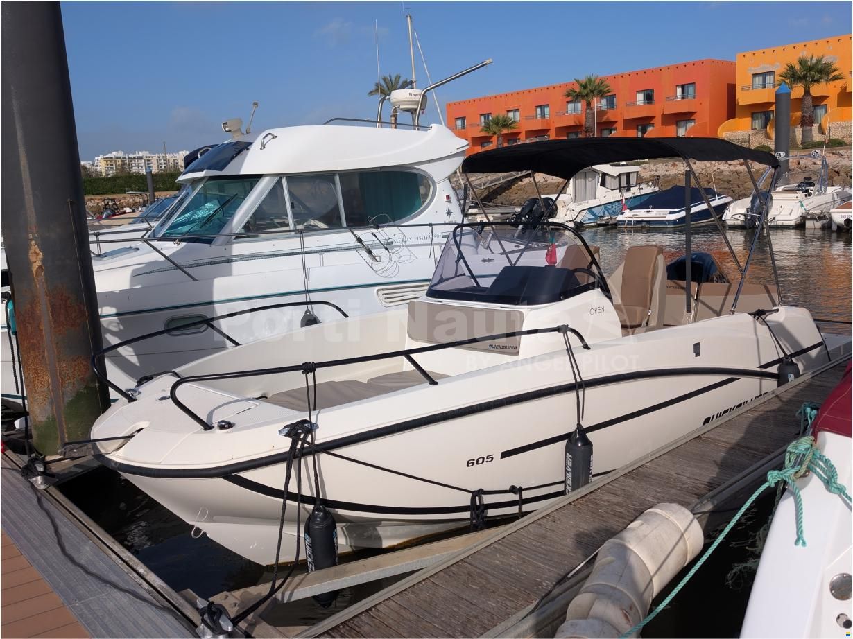 Quicksilver Activ 605 Open