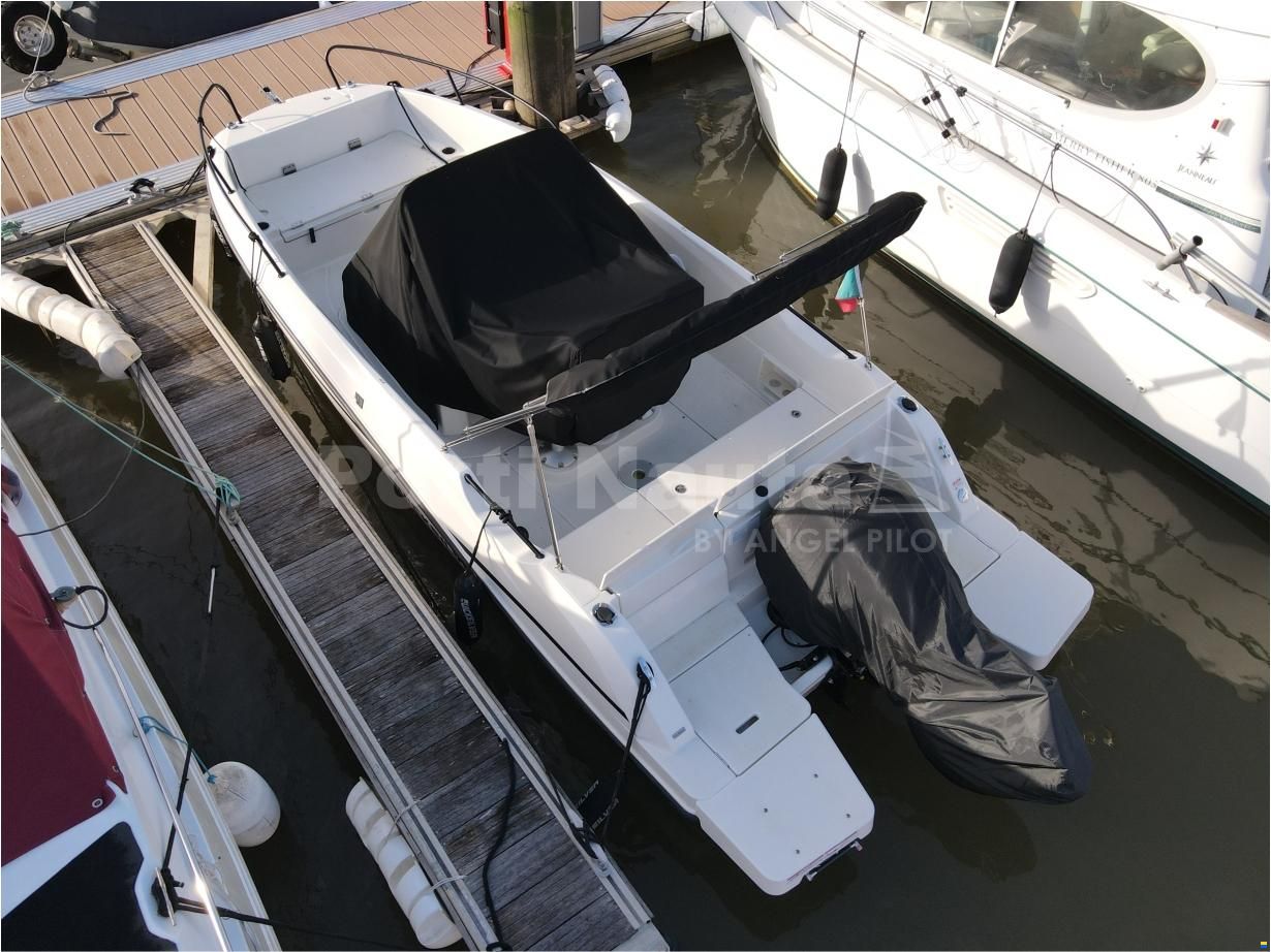 Quicksilver Activ 605 Open