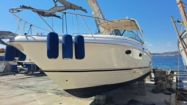 Chaparral 310 Signature