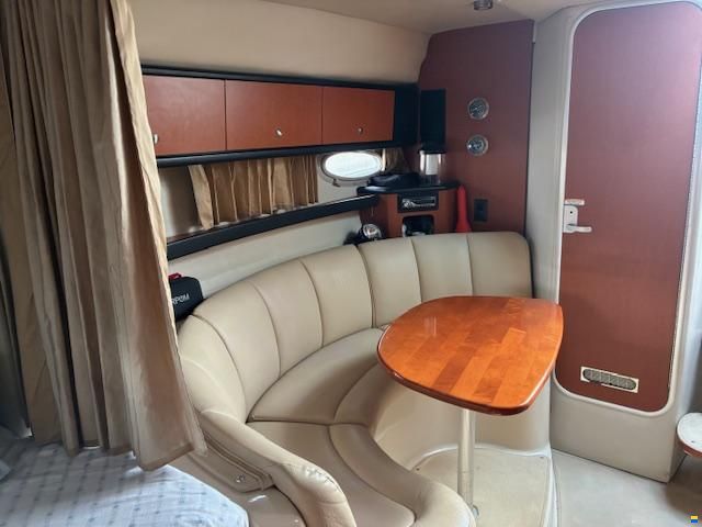 Chaparral 310 Signature
