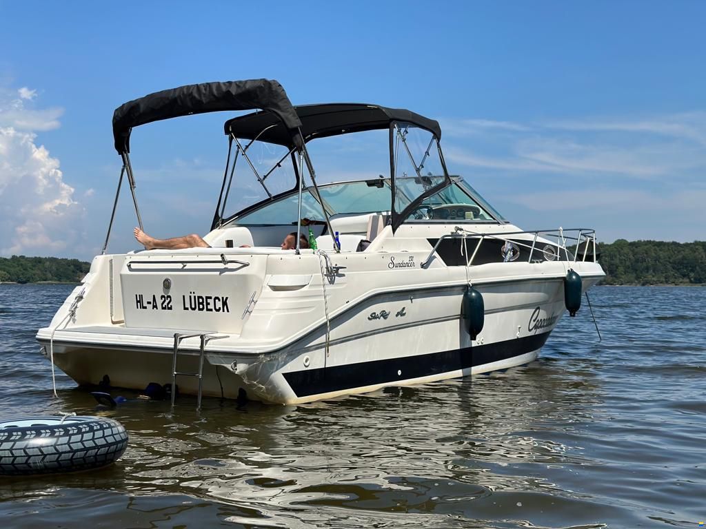 Sea Ray Sundancer 270