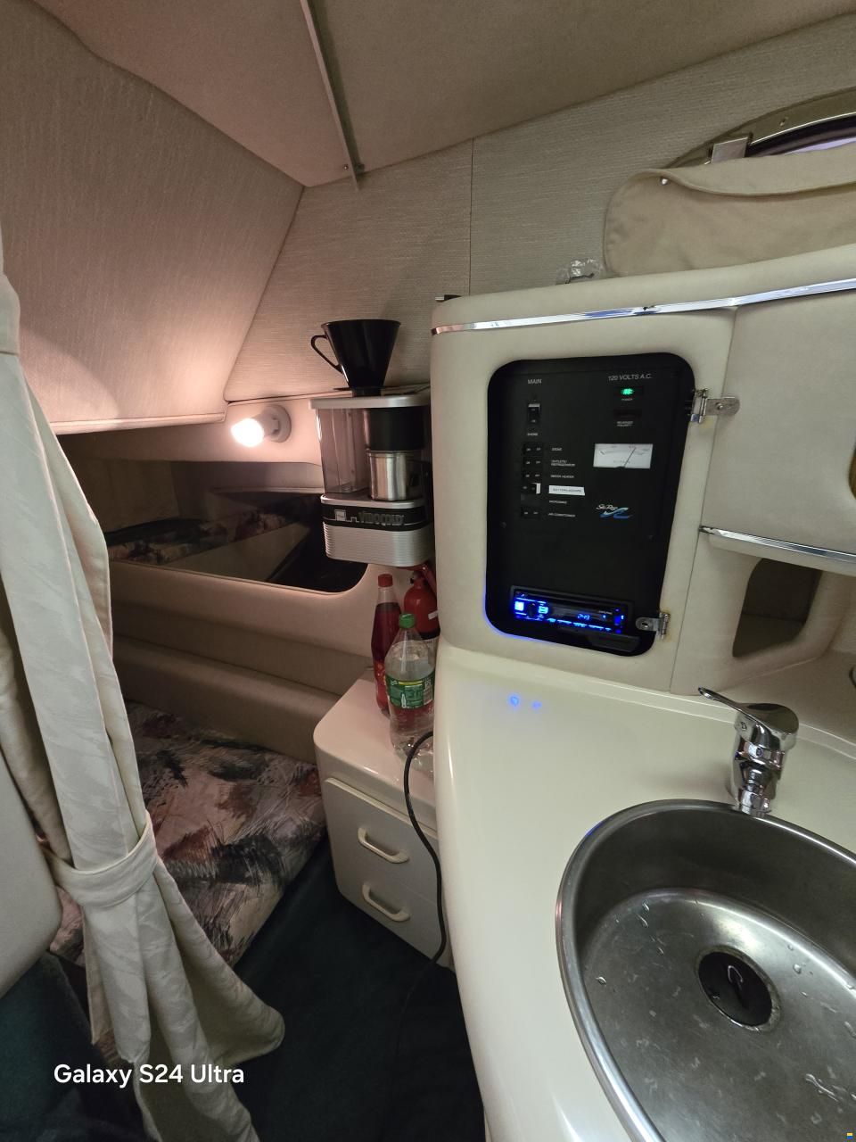 Sea Ray Sundancer 270