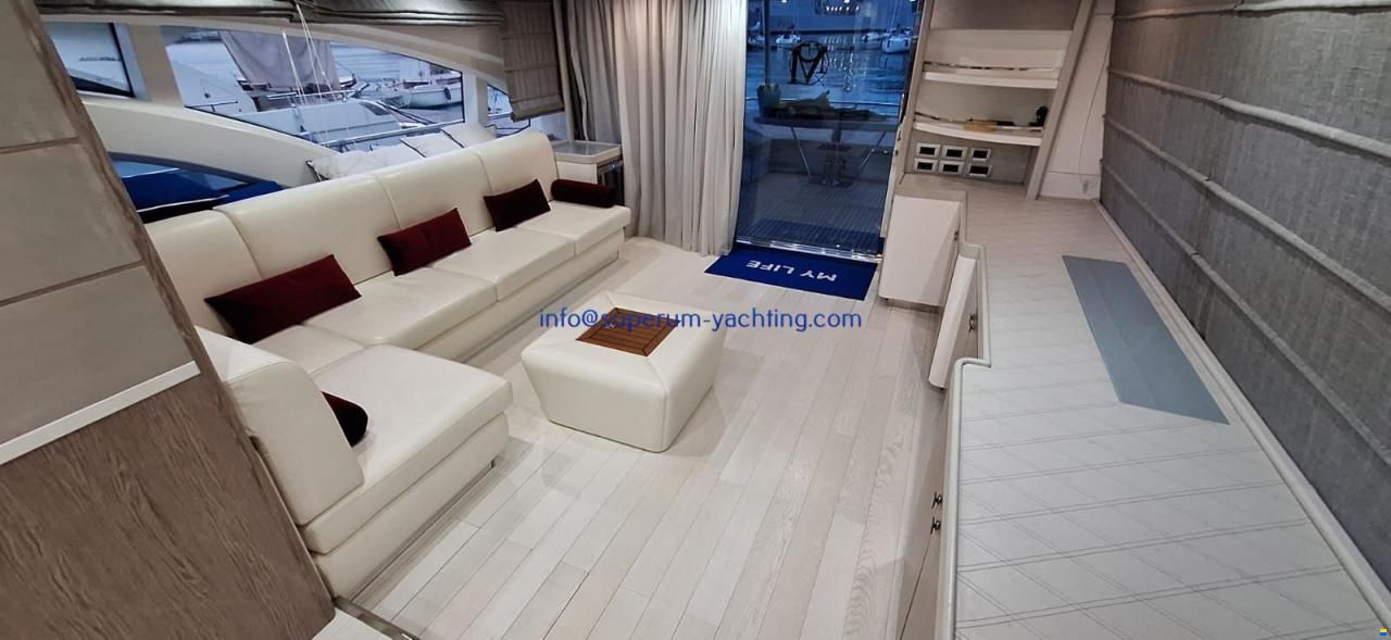 Azimut 75
