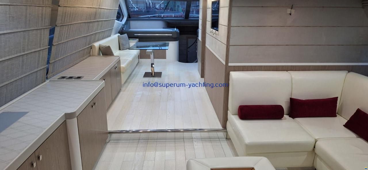 Azimut 75