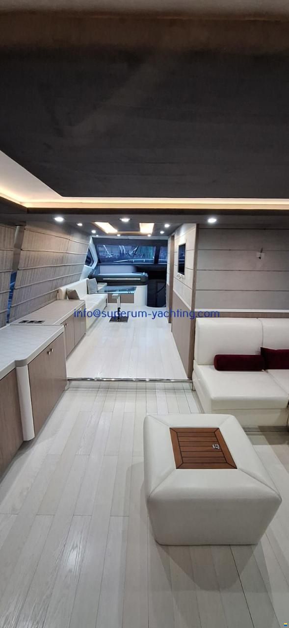 Azimut 75