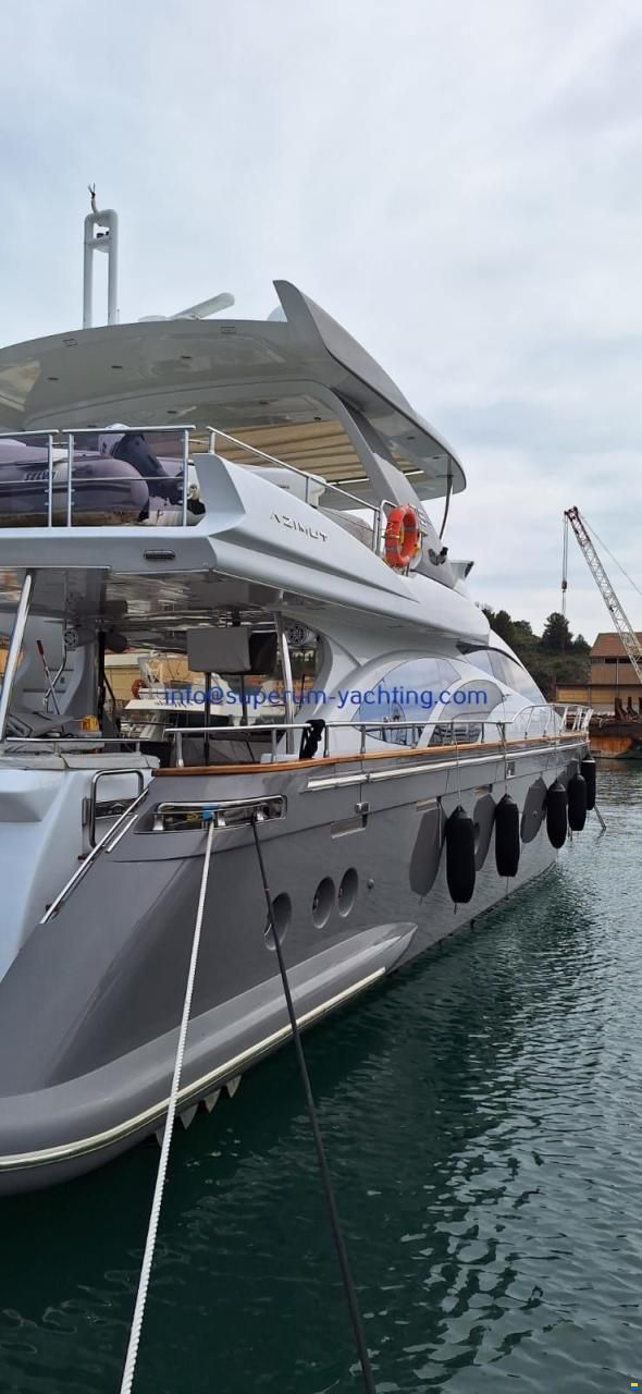 Azimut 75