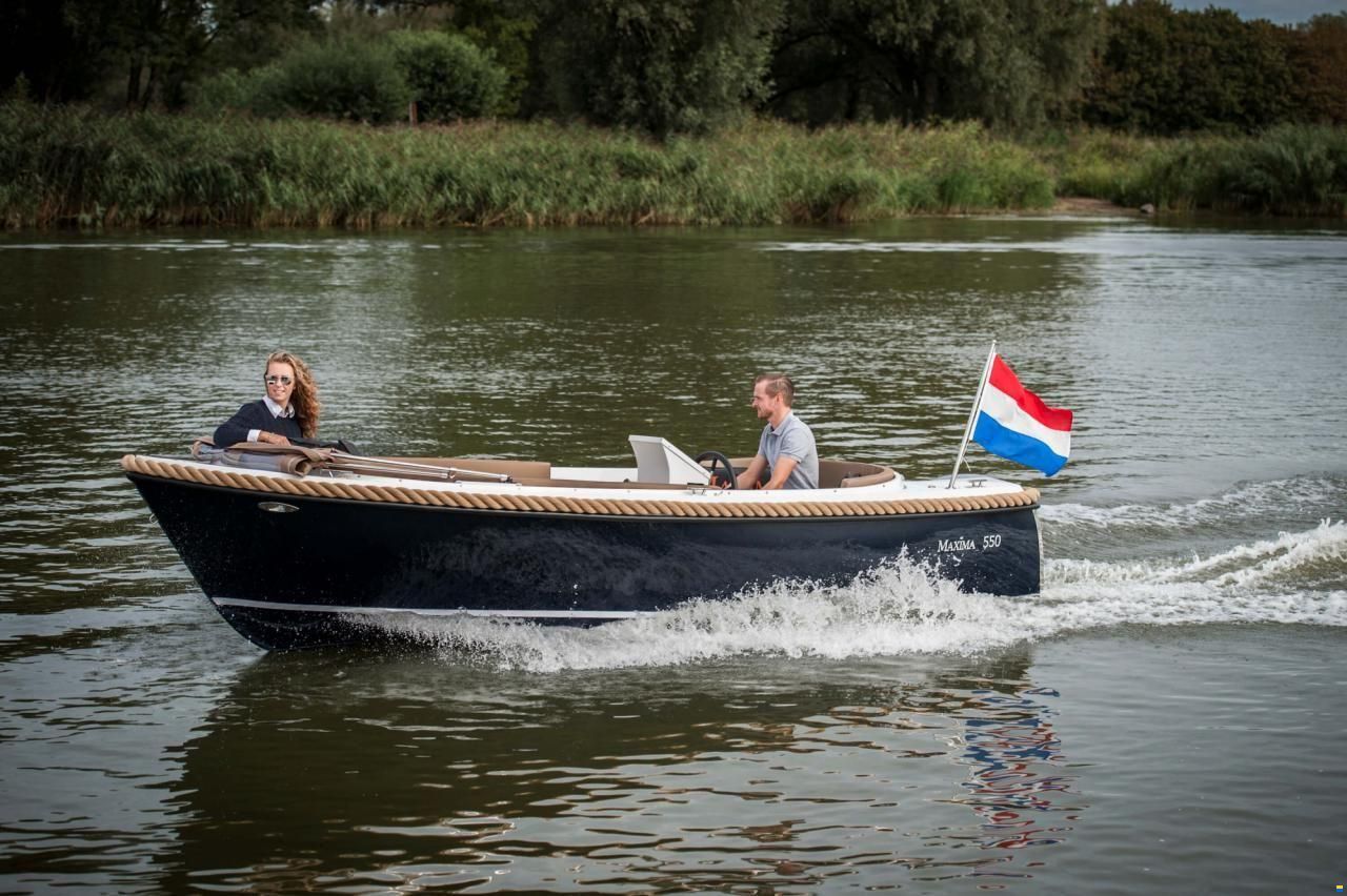 Maxima 550