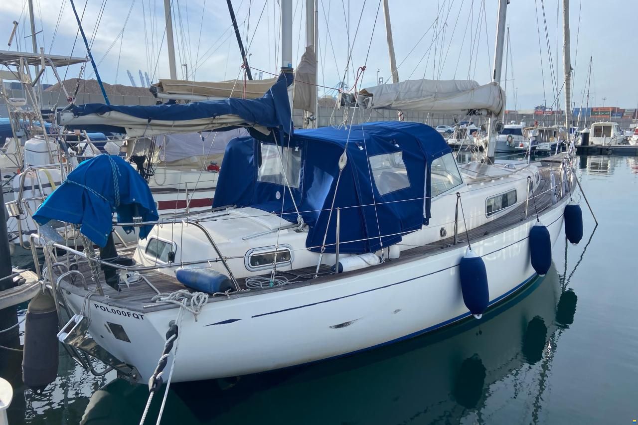 Hallberg-Rassy Rasmus 35