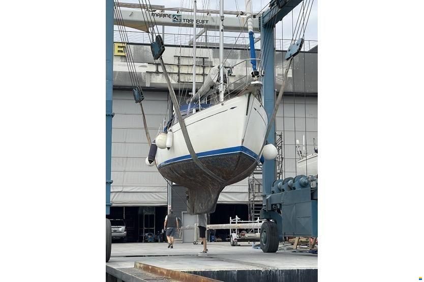 Hallberg-Rassy Rasmus 35