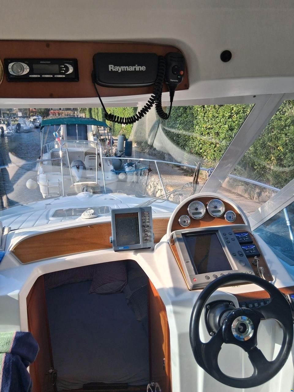 Beneteau Antares 8.8