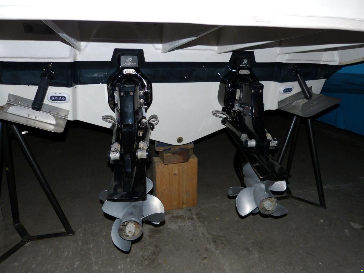 Sea Ray 305 SUNDANCER