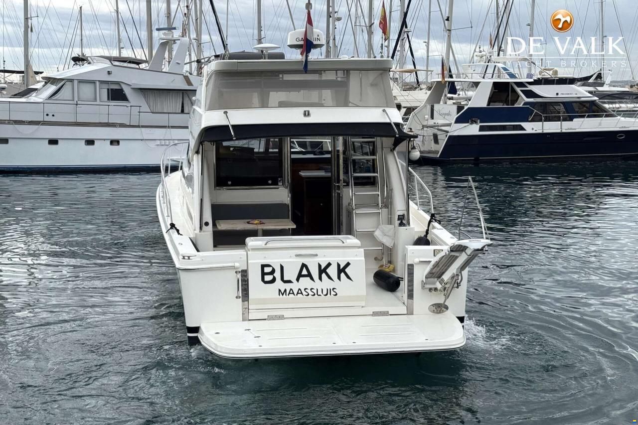 Riviera 39 Open Flybridge