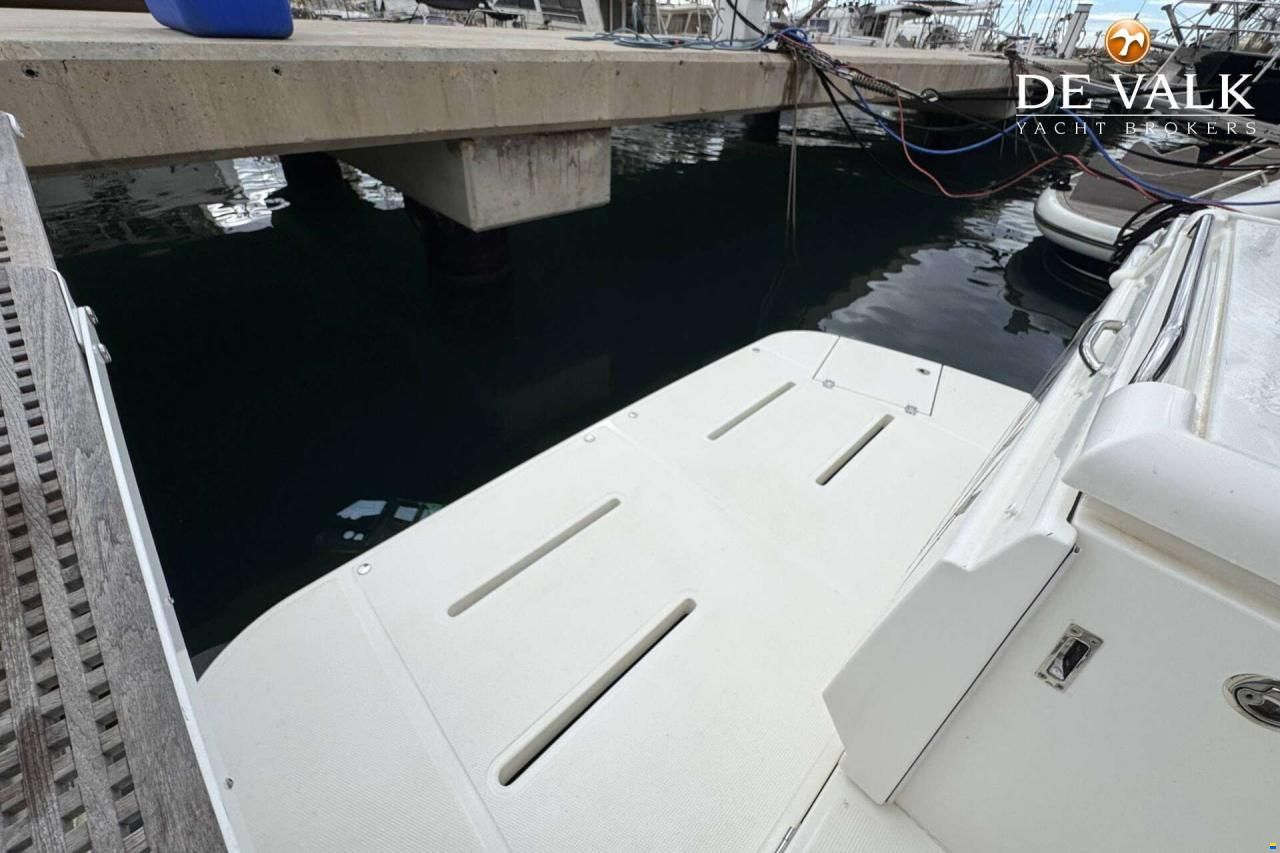 Riviera 39 Open Flybridge