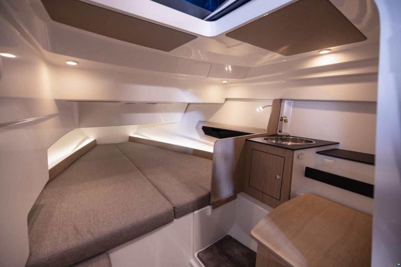 Quarken 27 T-Top