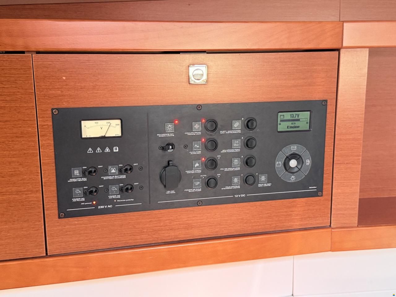 Beneteau Oceanis 48