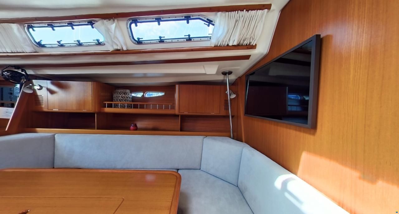 X-Yachts 50