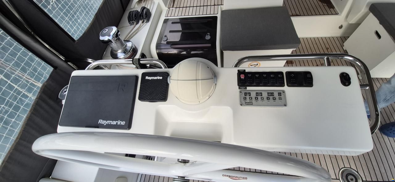 Jeanneau 64 Yacht